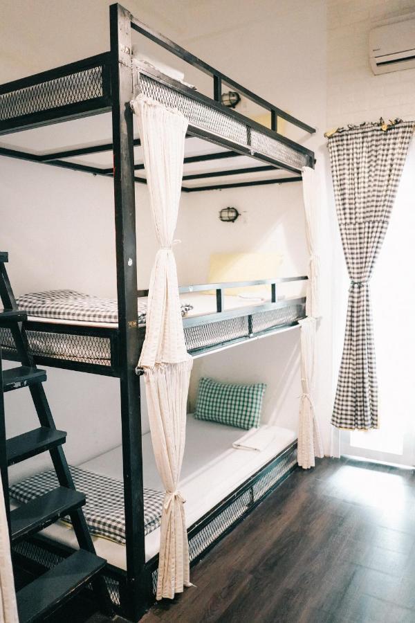 Lily Hostel Ho Chi Minh City Exterior photo
